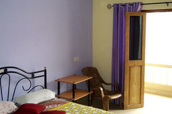 Sea View Resort Morjim Esterno foto